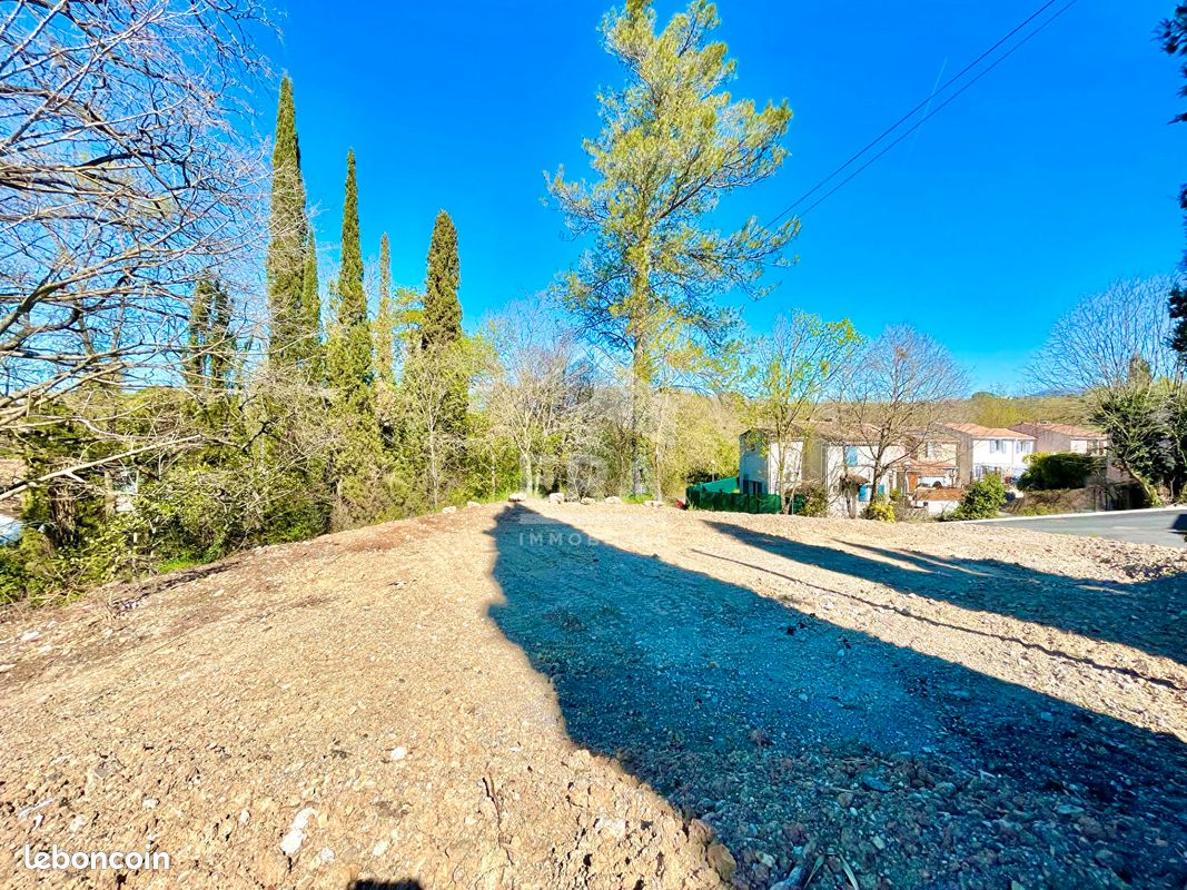 Terrain 614 m² · à Mouans-Sartoux · 614 m² · 250 000 €