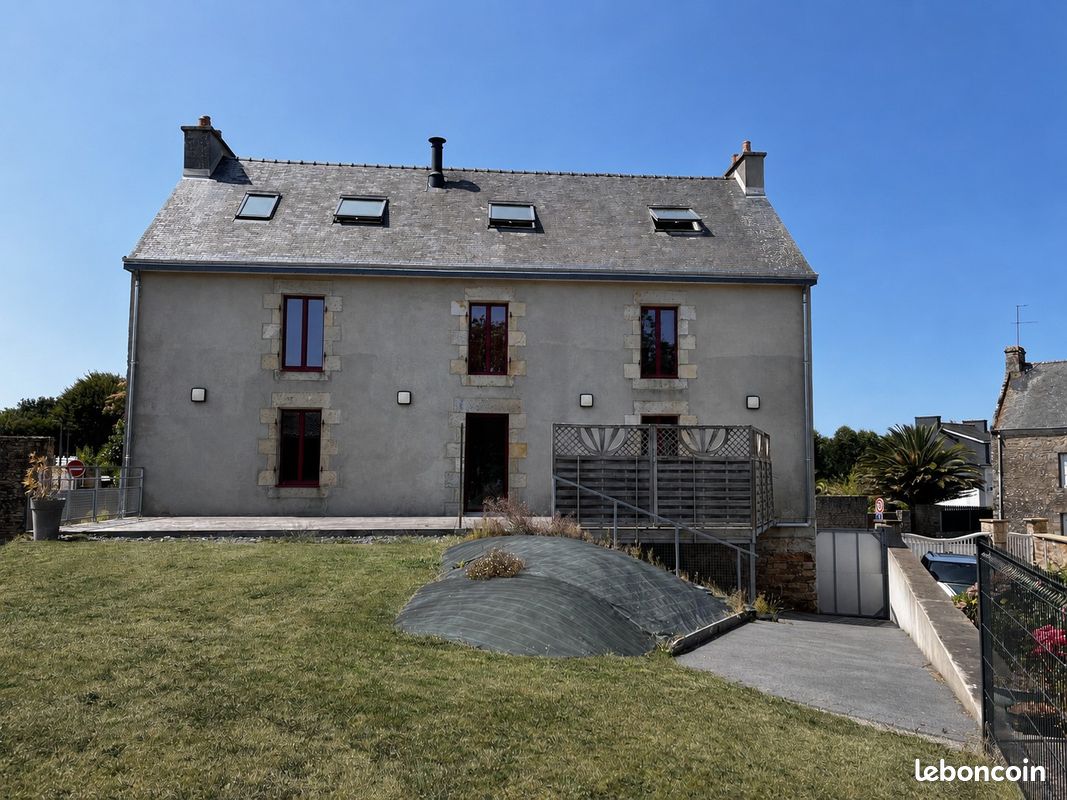 Maison 7 pièces 182 m² · à Kervignac · 182 m² · 425 000 €