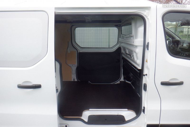 Renault TRAFIC III FG 2.0 BLUE DCI 110CH L2H1 CONFORT (image 9)