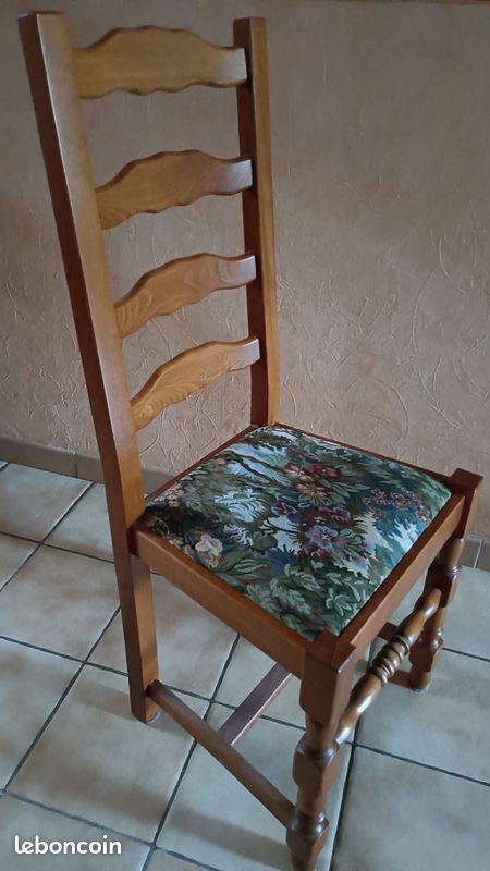 Table ovale et 6 chaises en chêne (image 4)