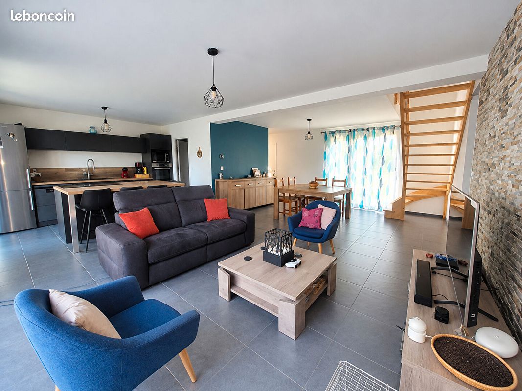 Maison 5 pièces 126 m² · à Tiercé · 126 m² · 358 700 €