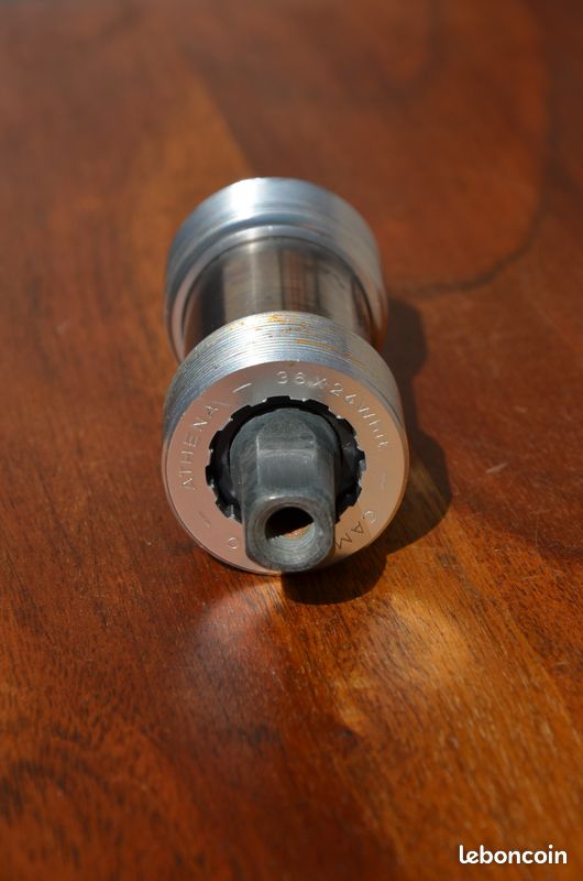Pédalier Campagnolo Athena 70 Mm Italien - 114 Mm - Neuf Avec Défauts Mineurs - NOS