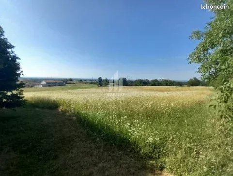 Terrain 622 m² · à Leyrieu · 622 m² · 108 000 €