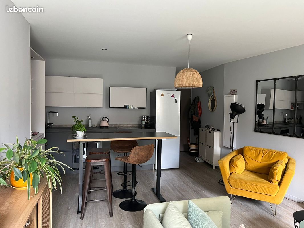Appartement 2 pièces 45 m² · à Pontarlier · 45 m² · 890 €/mois