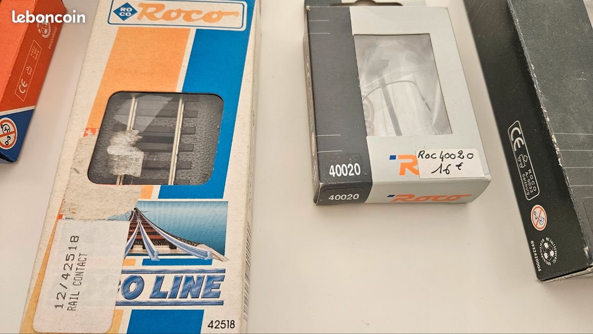Rails Du Train Lot de rails et accessoires Roco pour trains électriques - Modélisme