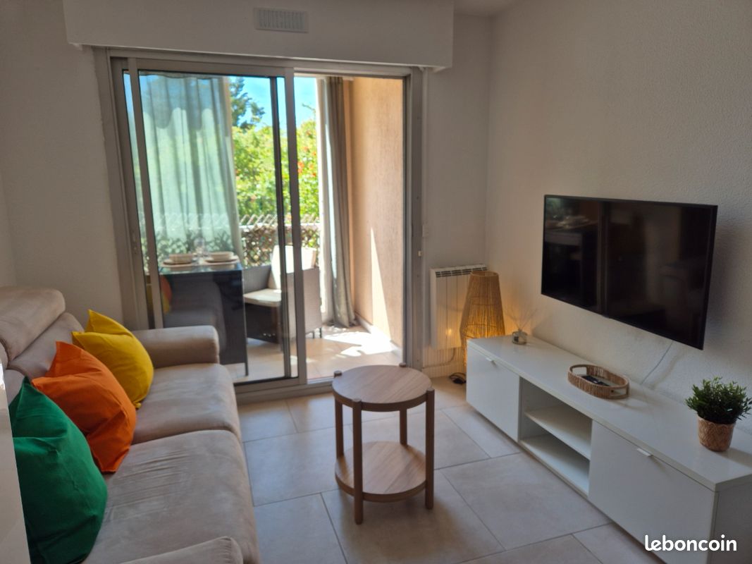 Appartement 2 pièces 27 m² · à Fréjus · 27 m² · 700 €/mois