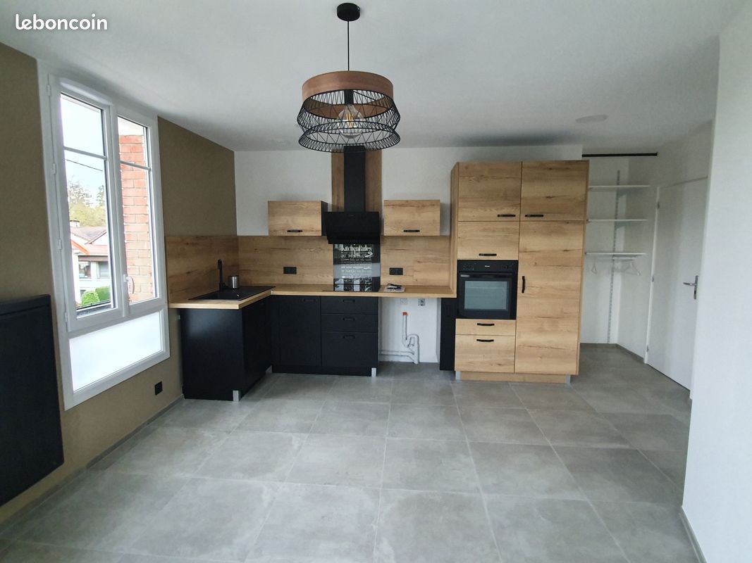 Appartement 1 pièce 32 m² · à Boissy-Saint-Léger · 31,7 m² · 780 €/mois
