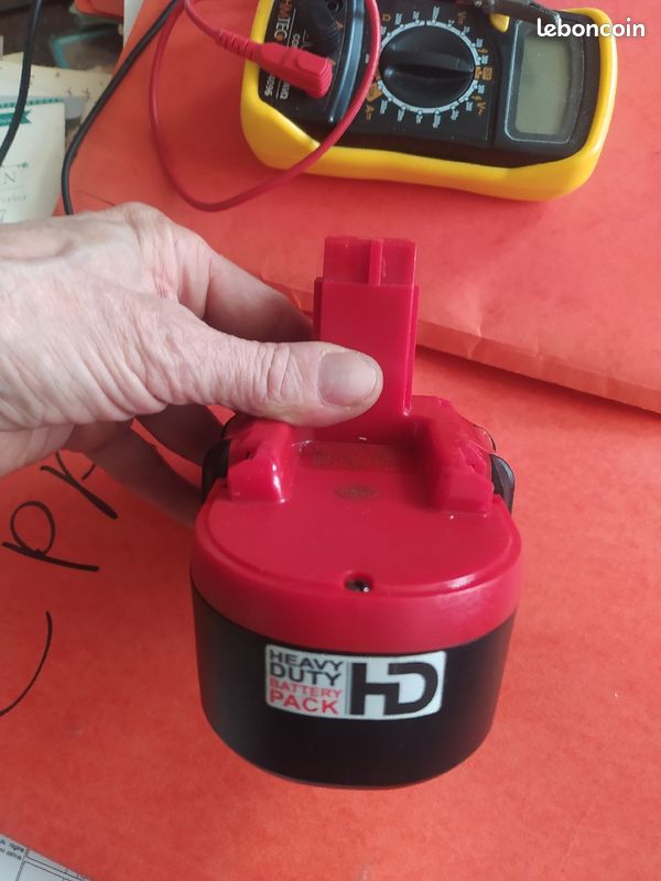 Batterie Bosch 18v , 2,6Ah heavy duty HD en panne (image 3)