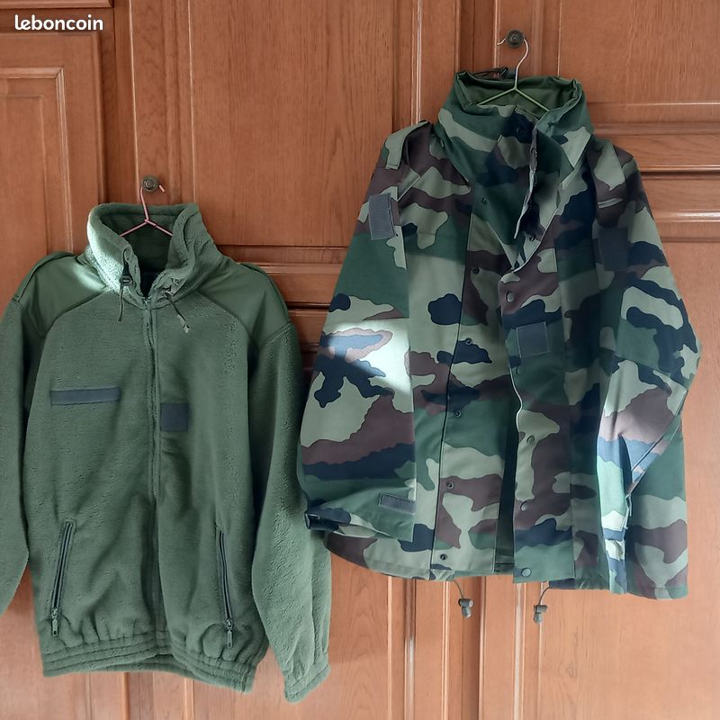 Parka gore tex et veste polaire militaire Vêtements