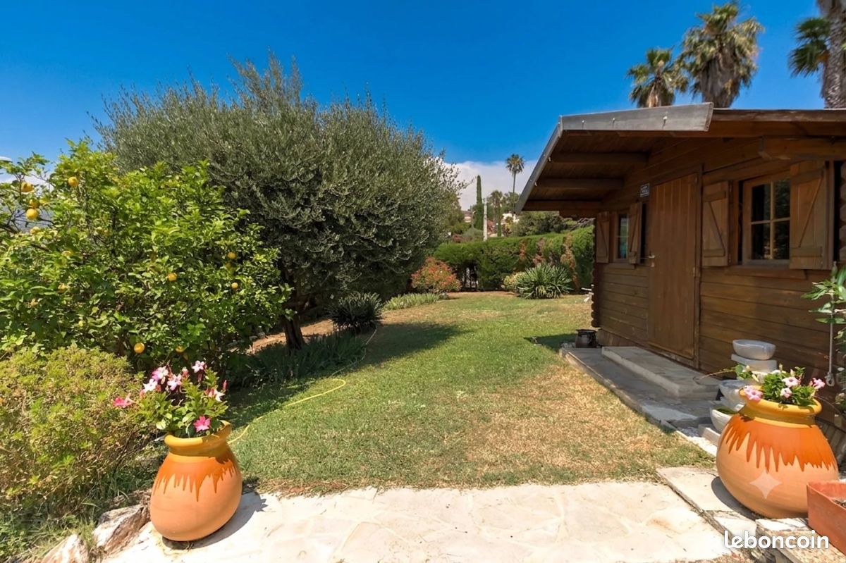Maison 5 pièces 150 m² · à Saint-Paul-de-Vence · 150 m² · 995 000 €