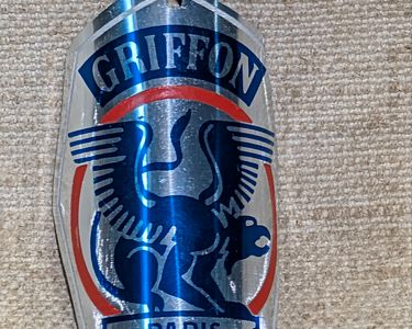 Plaque De Vélo Ancienne – Cycles Griffon – Émaillée – Club Français – Années 40