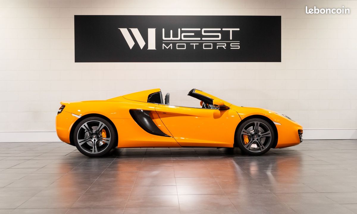 MCLAREN MP4-12C Spider V8 3.8 625 - FRANCAISE / Lift / Echapp. Sport / Carbone / Cuir étendu / Meridian / 1535EMOIS (image 4)