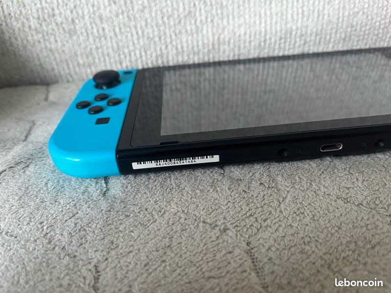 Nintendo Switch 1 - v1 avec Dock et chargeur (image 5)