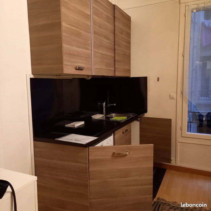 Appartement 1 pièce 15 m² · à Paris · 15 m² · 770 €