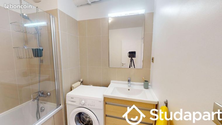 Appartement a louer paris-15e-arrondissement - 1 pièce(s) - 112 m2 - Surfyn