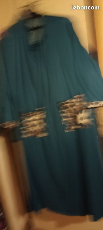 Robe d'hôtesse femme neuve taille 54 très bon état 8 (image 5)