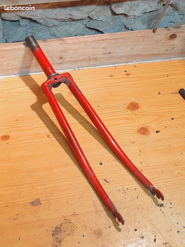 Fourche velo de course carbone, au meilleur prix