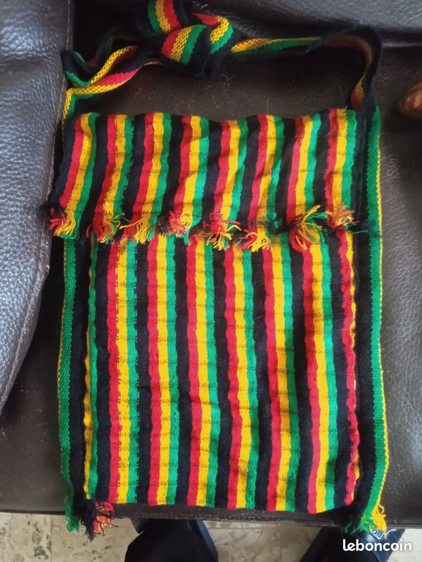 Sac à main de laine artisanal (image 3)
