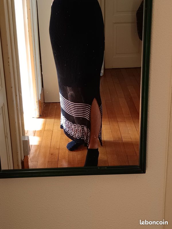 Jupe longue noire (image 2)