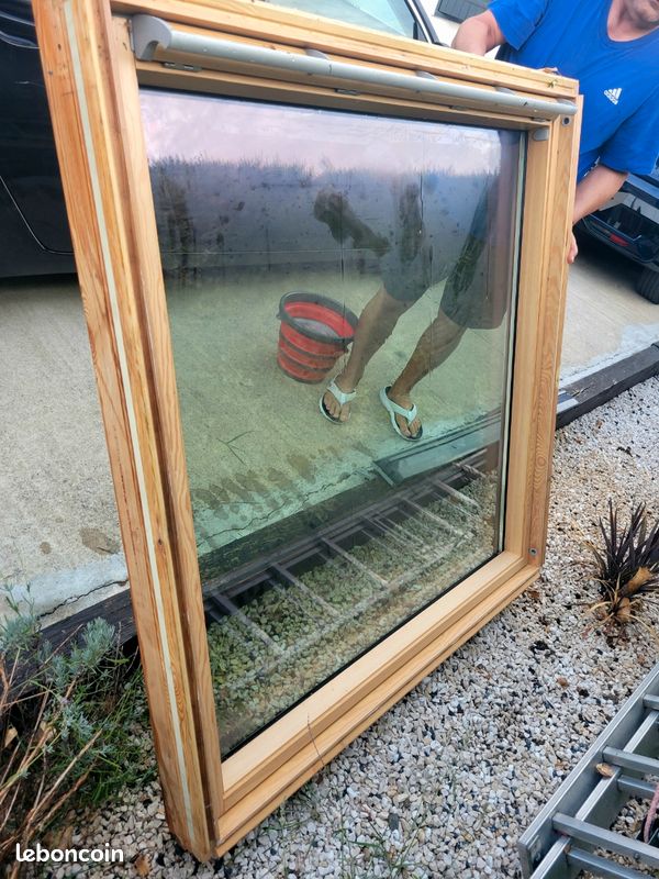 Fenêtre de toit VELUX GGL UK08 (134x140 cm) (image 2)