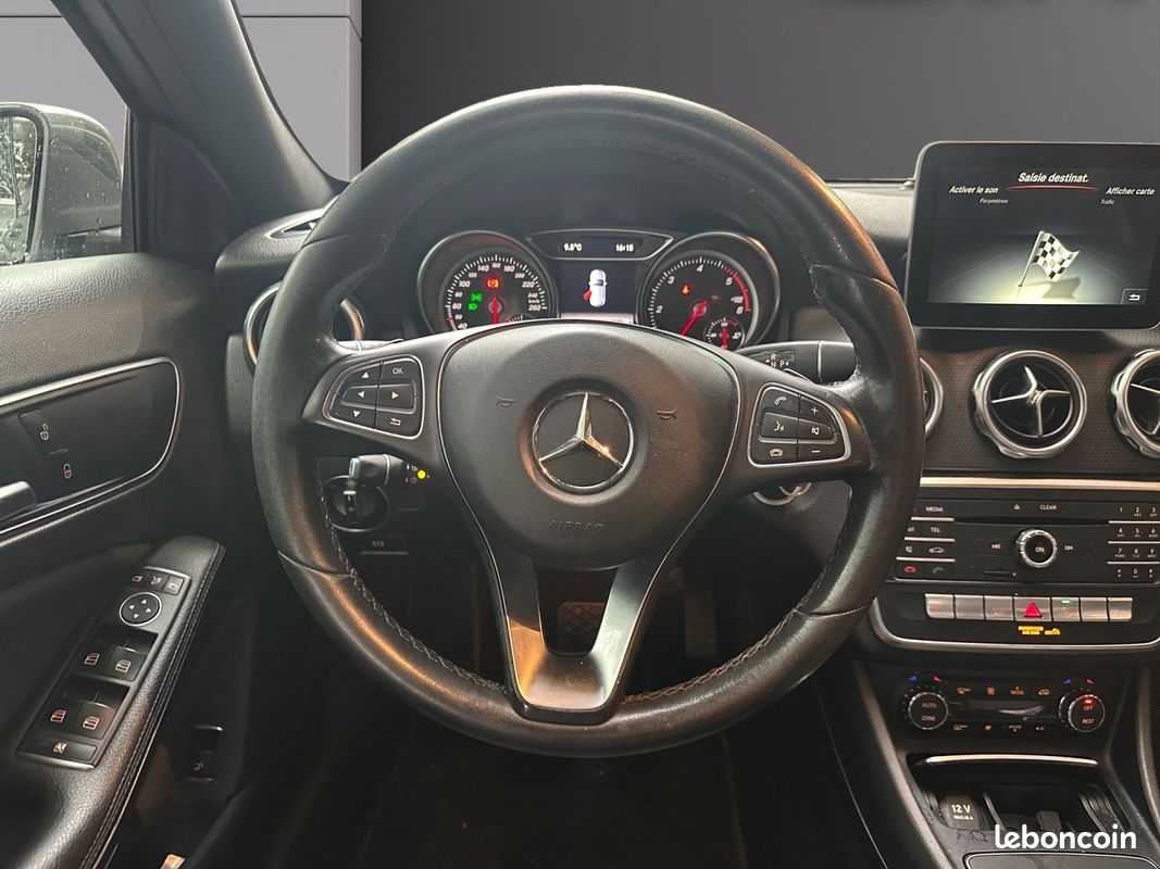 MERCEDES GLA BUSINESS 200 d 7-G DCT Business Edition Phase 2 (image 12)