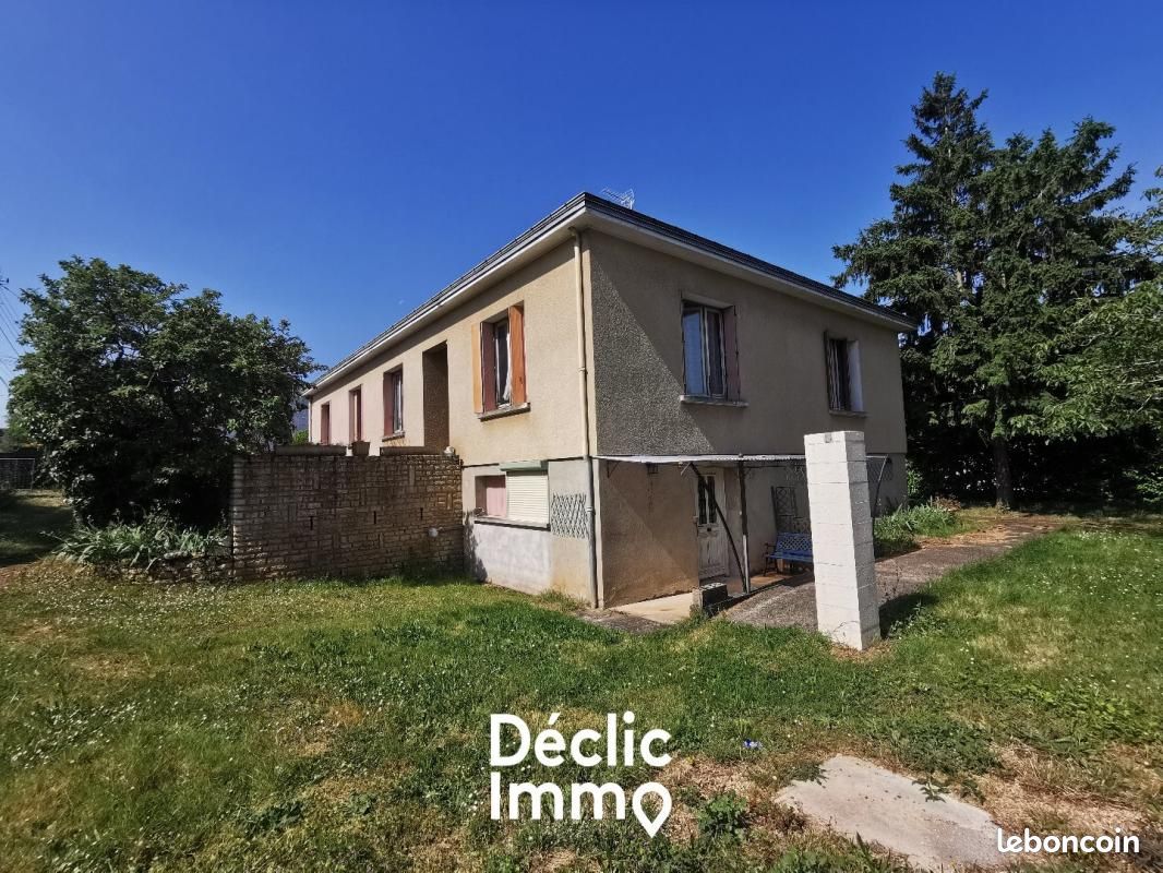 Maison 7 pièces 173 m² · à Niort · 173 m² · 182 000 €