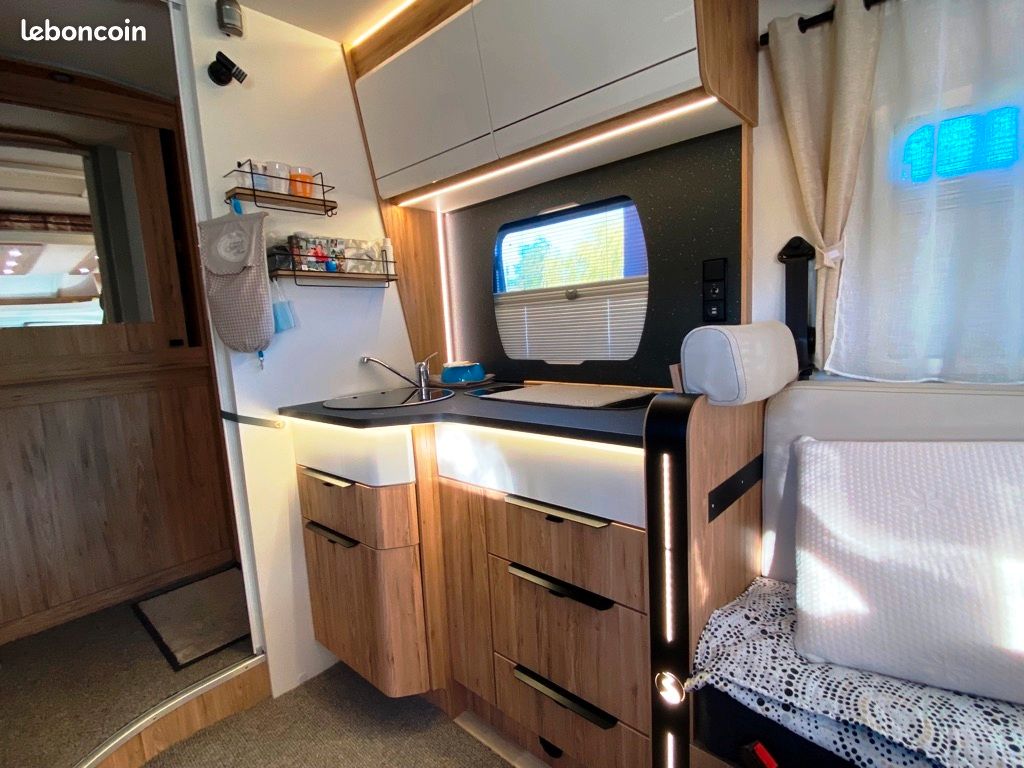 Camping car Bavaria T696 Nomade (image 2)