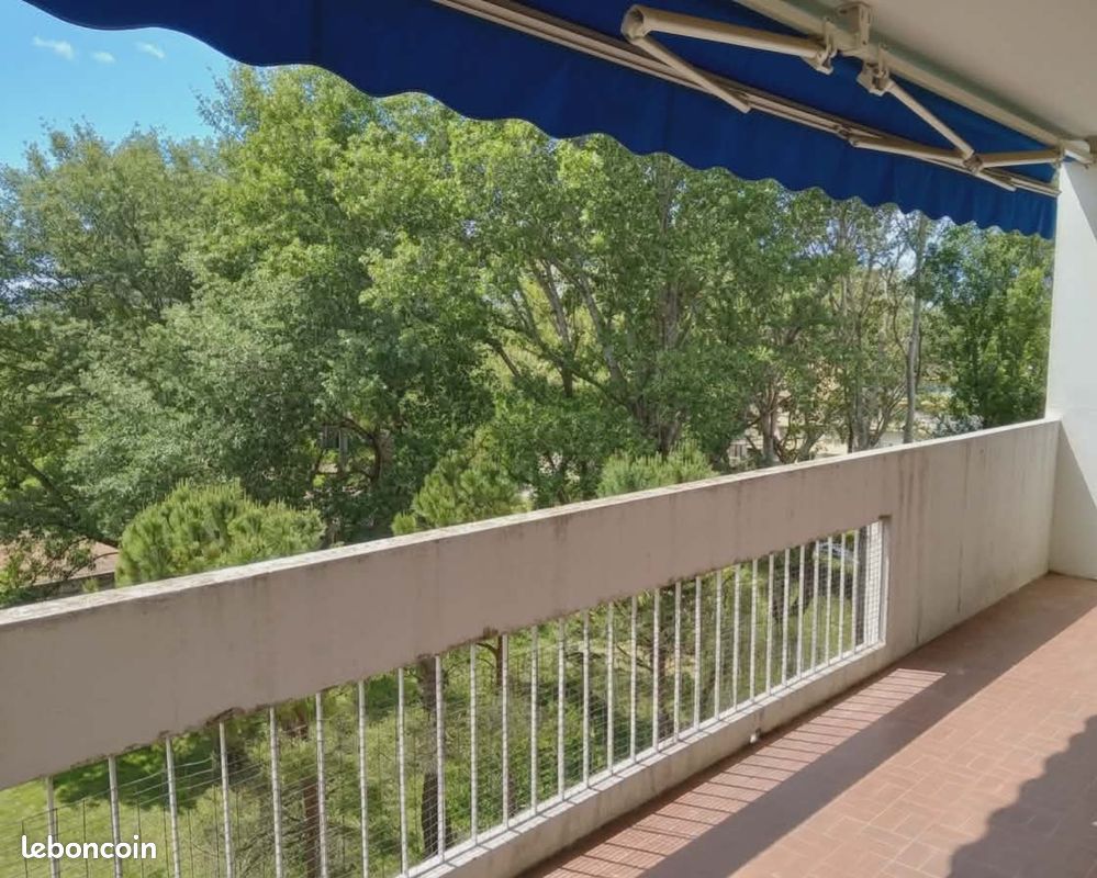 Appartement 3 pièces 67 m² · à Montélimar · 67 m² · 150 000 €