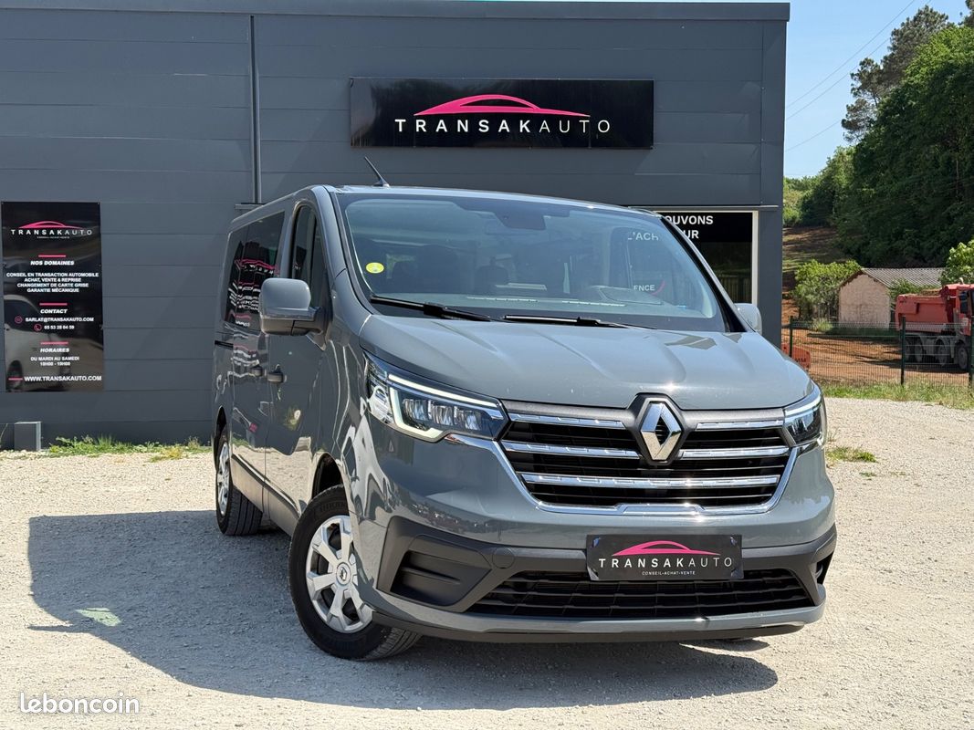 RENAULT TRAFIC III Combi Phase 3 L1 2.0 dCi 16V EDC6 SS Intens 9 Places (image 1)