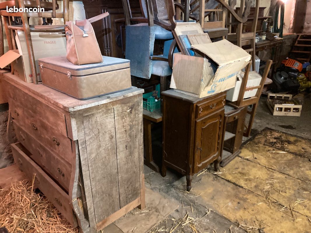 Meubles anciens (image 1)