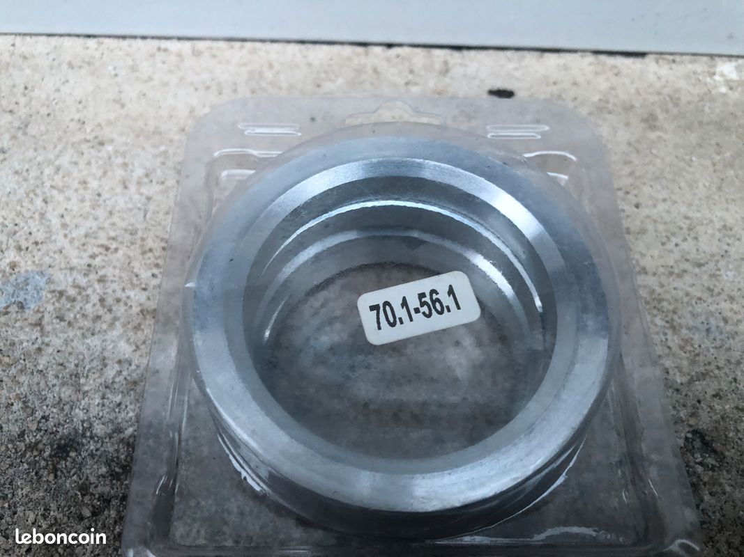 Bague de centrage alu 70 => 56,1 Équipement moto
