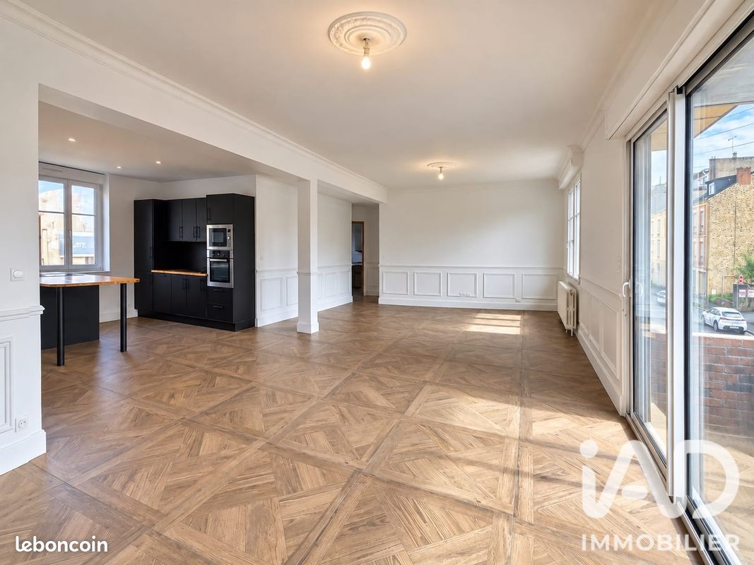 Appartement 4 pièces 105 m² · à Charleville-Mézières · 105 m² · 230 000 €