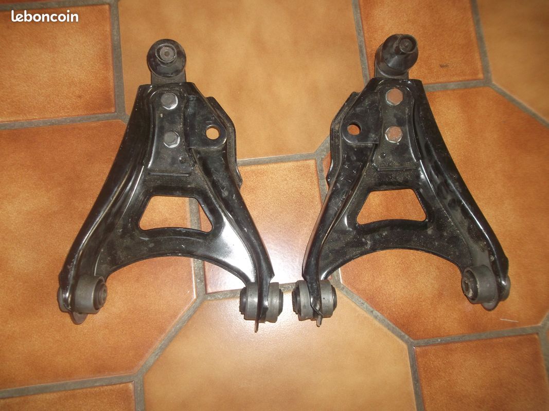 Triangle de suspension renault dacia (image 2)