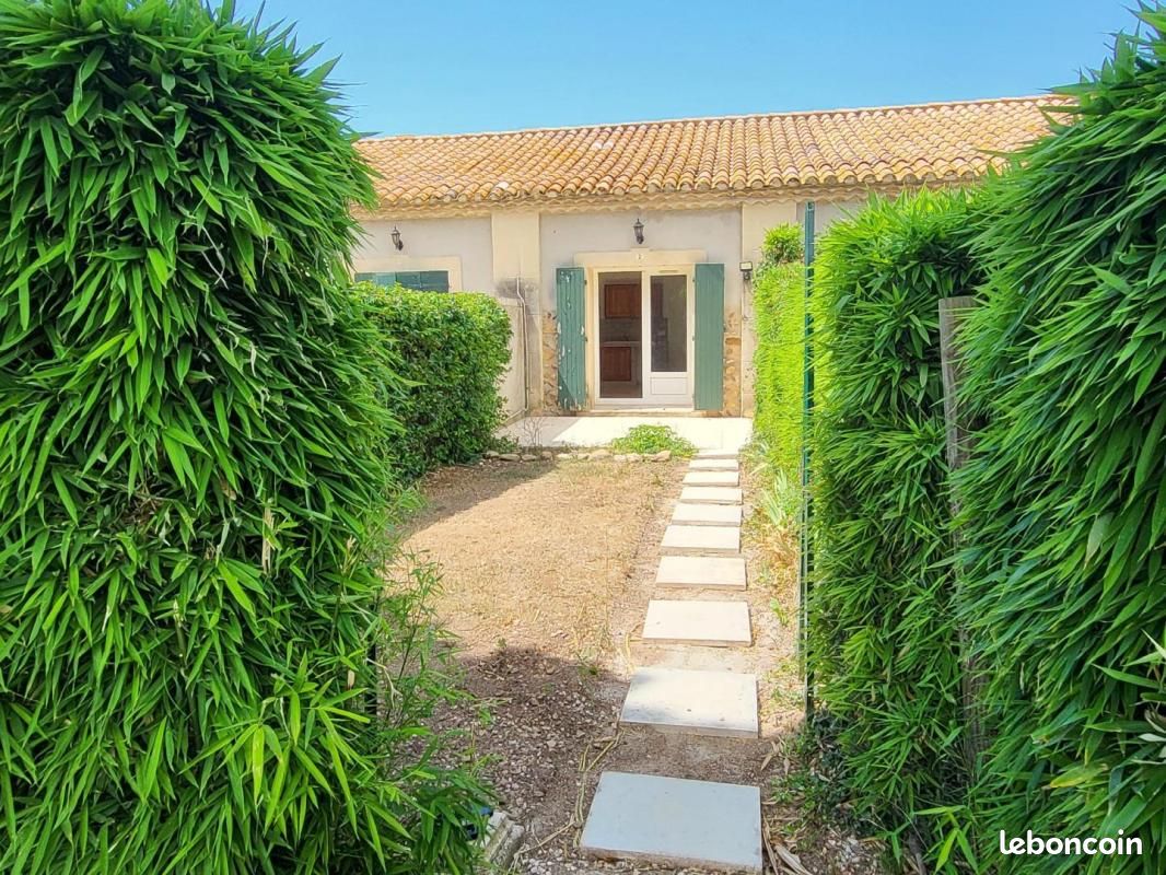 Appartement 2 pièces 32 m² · à Saint-Martin-de-Crau · 32 m² · 755 €/mois
