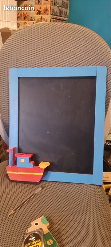 Petit Tableau Portrait D'enfant – Cadre Bois – Signé J.B Creuse – Art Mural