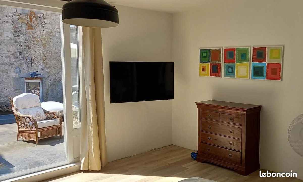 Maison 171 m² Charroux - Charroux 86250 (image principale 11)