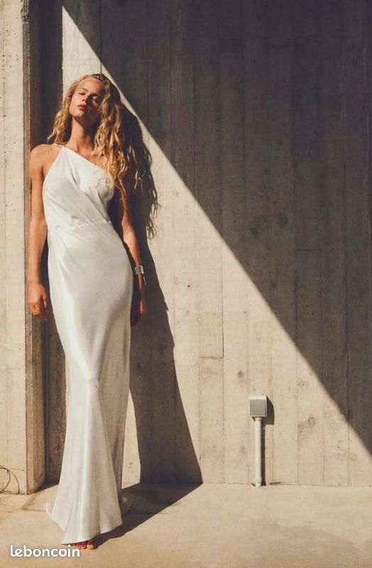 Robe Bicolore Femme Zara édition Limitée - Taille M - Neuve Avec étiquettes