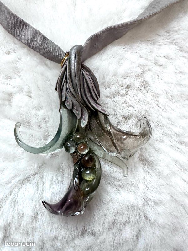 Collier bijoux en verre Création Galdajewery (image 1)