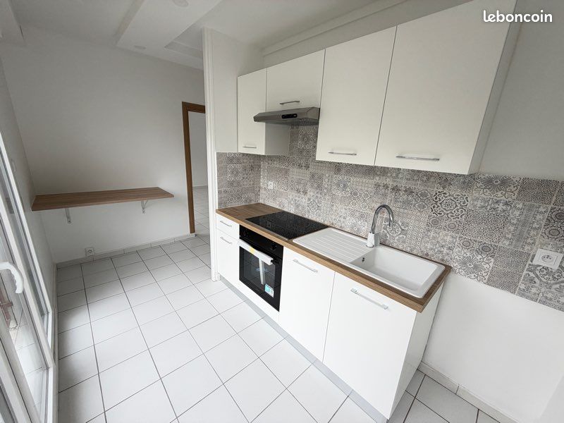 Appartement 2 pièces 55 m² · à La Chapelle-Saint-Luc · 55 m² · 650 €/mois