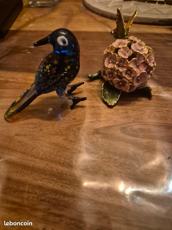 Décoration fleur et papillon et oiseau (image 1)