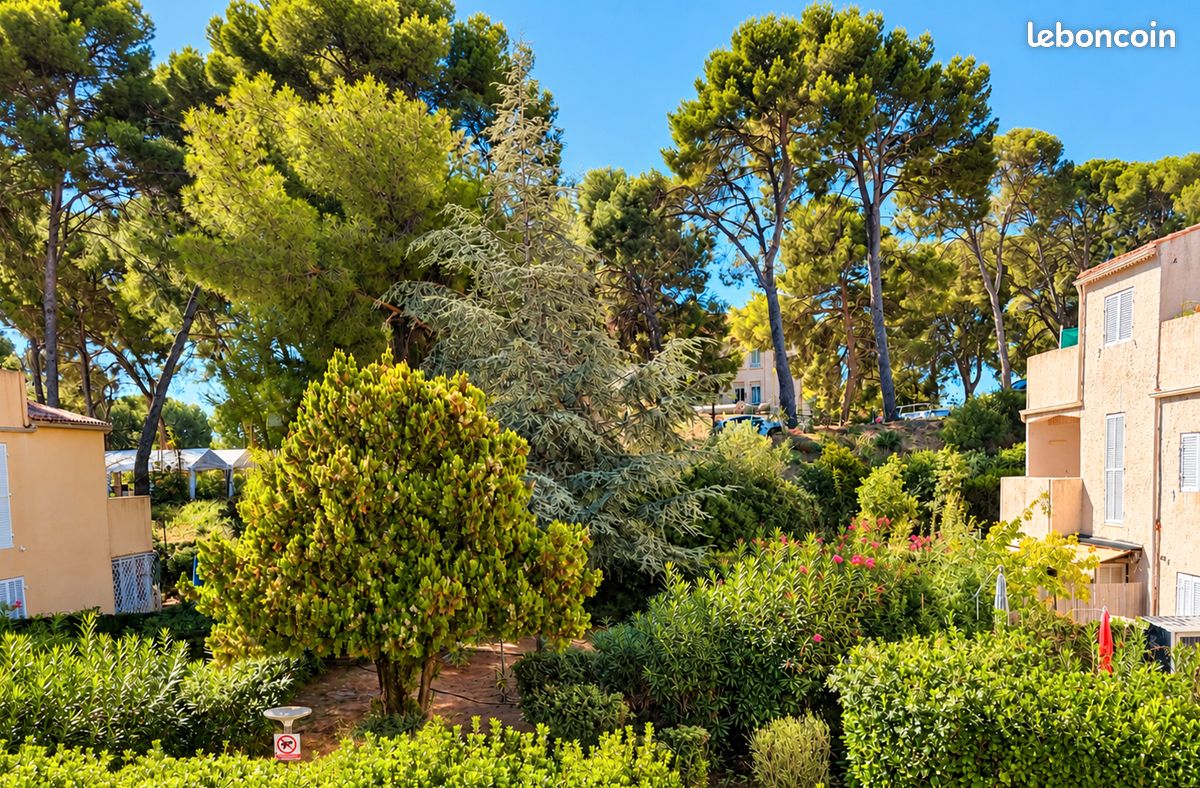 Appartement 2 pièces 57 m² · à Saint-Cyr-sur-Mer · 57,1 m² · 299 000 €