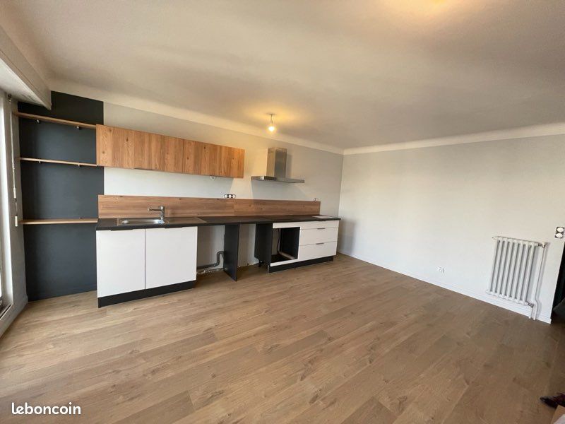 Appartement 3 pièces 54 m² · à Nantes · 54 m² · 990 €