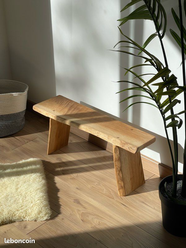 Petit banc en bois support à plantes chêne (image 2)