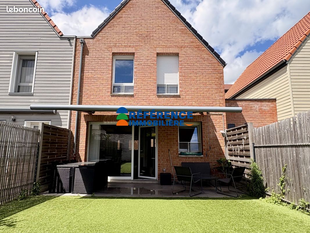 Maison 4 pièces 89 m² · à Wambrechies · 89 m² · 372 000 €