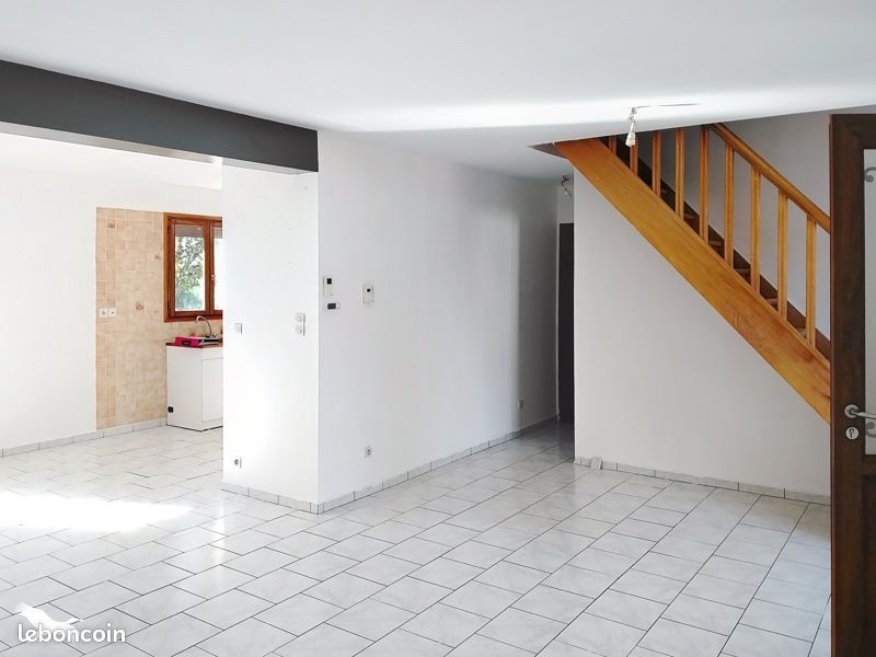 Maison 5 pièces 116 m² · à Saint-Amand-Longpré · 116 m² · 182 069 €