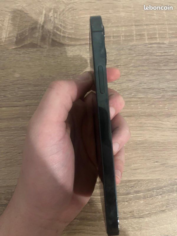 IPhone 12 Pro (image 6)
