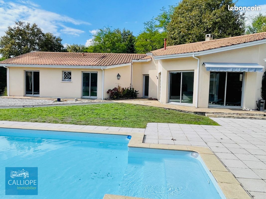 Maison 7 pièces 166 m² · à Arsac · 166 m² · 460 000 €