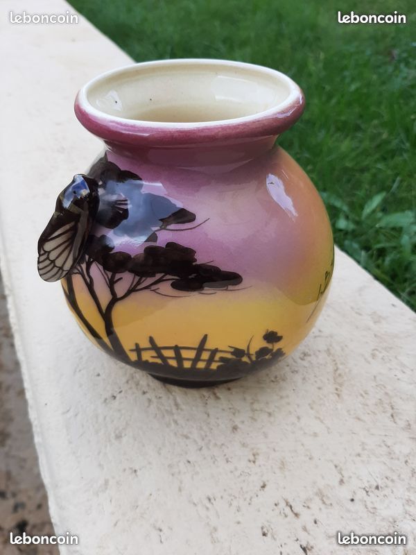 VASE BOULE signé L.BERTY (image 2)