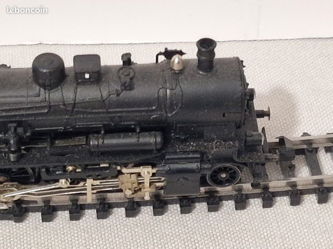 FLEISCHMANN PICCOLO LOCOMOTIVE VAPEUR SNCF 230F370 AVEC TENDER