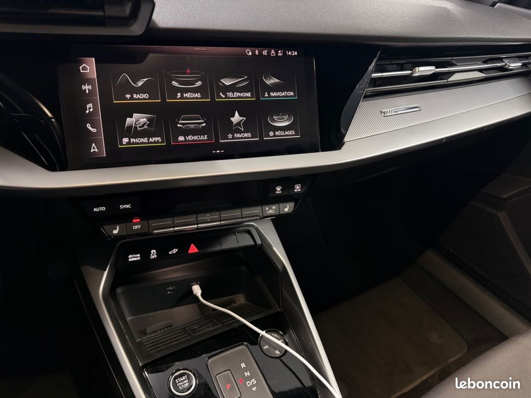 AUDI A3 SPORTBACK 1.4 40 TFSIE 204H 150 PHEV HYBRID 25.7KWH BUSINESS EXECUTIVE S-TRONIC BVa (image 24)